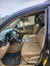 A picture of Toyota Highlander 2012 Limited