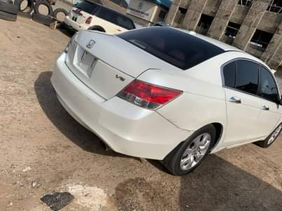 A picture of Unregistered 2009 Honda Accord V6