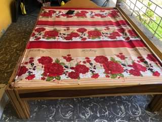 queen size bed