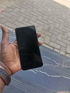 A picture of iphone Xs max