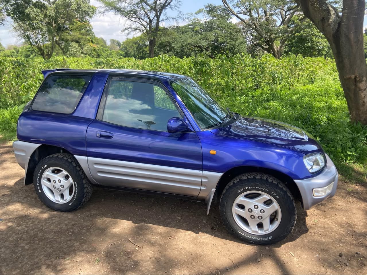 A picture of Rav4 for sale