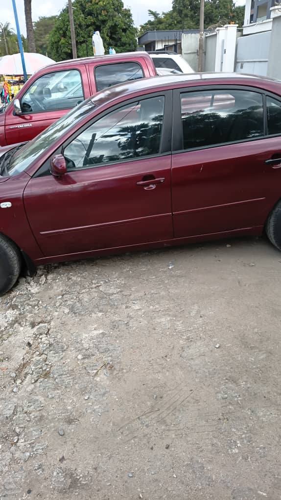 A picture of 2006 Nigerian used Hyundai Sonata