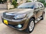 A picture of TOYOTA FORTUNER