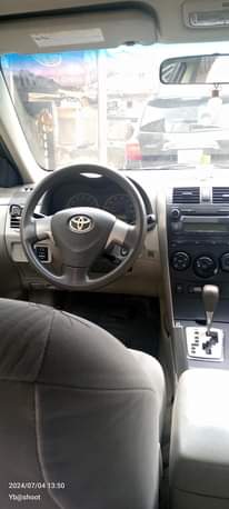 A picture of Corolla LE 2010