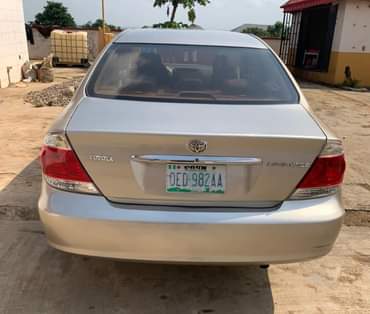 A picture of Toyota Camry 2006 model PARTLY FIRSTBODY 4plugs Perfectly working Engine