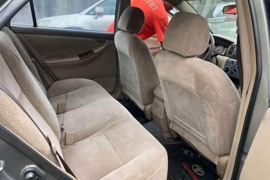 A picture of Toyota Corolla 2004 Sport