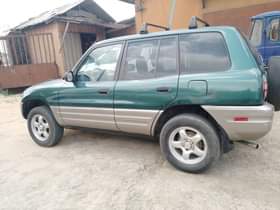 A picture of Oyaooo everything is working perfectly Only AC needs gas Toyota