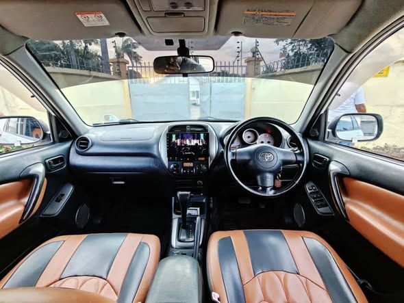A picture of Price bei 23 5m MAMBO NI TOYOTA RAV 4 DWD