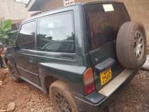 suzuki escudo