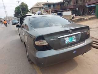 A picture of 2006 camry