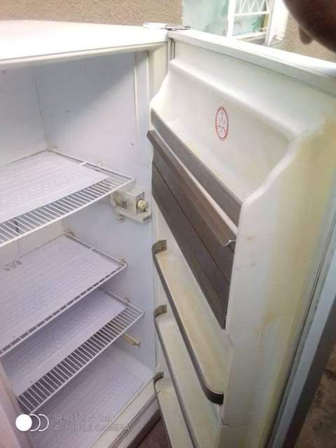classifieds/fridges