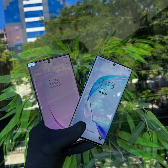 A picture of Samsung note 10plus