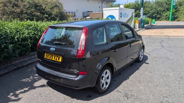 cars under 1000