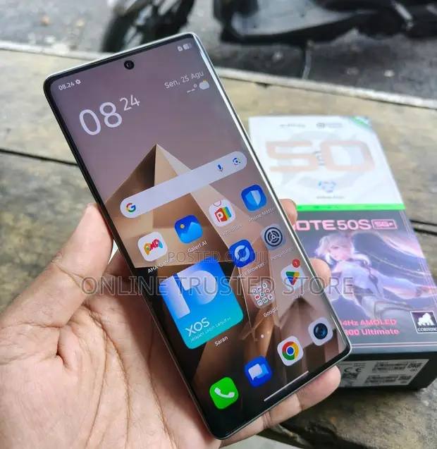 A picture of INFINIX NOTE 50S 5G STORAGE 256GB RAM 16GB PRICE 380