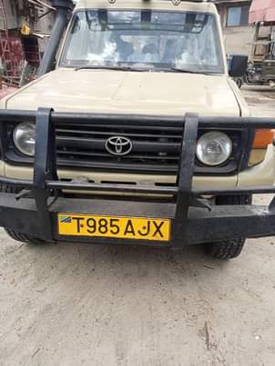 toyota land cruiser