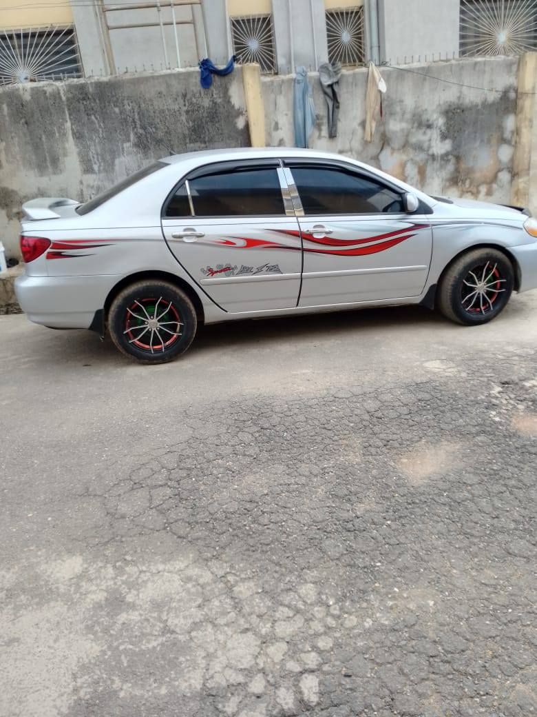 A picture of Nearly Used 2006 Toyota Corolla with untouched engine and perfect