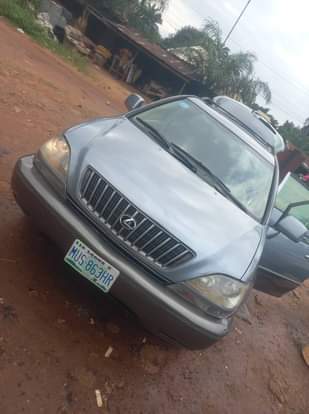 A picture of 2003 LEXUS RX 300 VSC