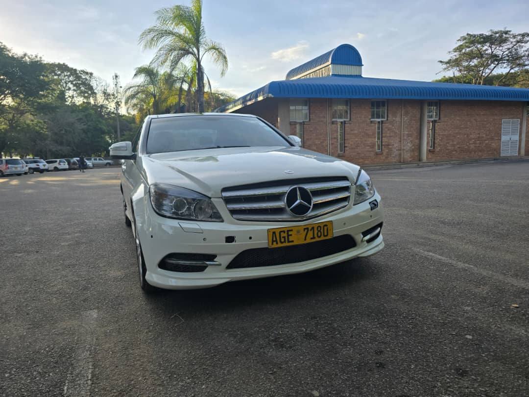 classifieds/cars mercedes