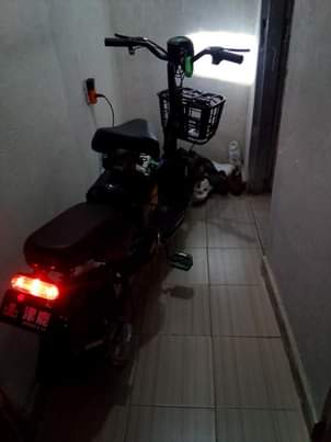 A picture of Bought newly less than a month Location suleja 08155644303