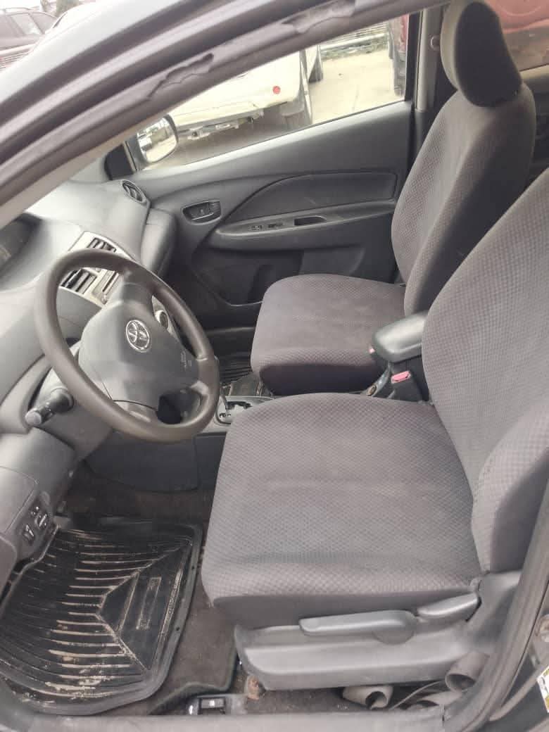 A picture of 2009 Toyota yaris