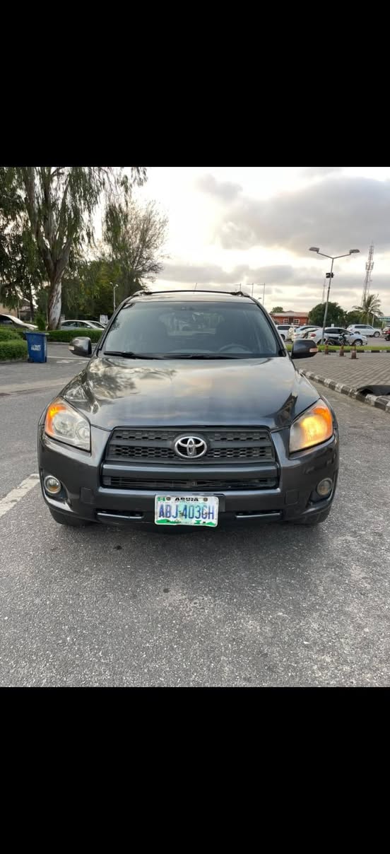 A picture of 2010 Toyota Rav4 Firstbody Pan Toks Standard Engine and Gear