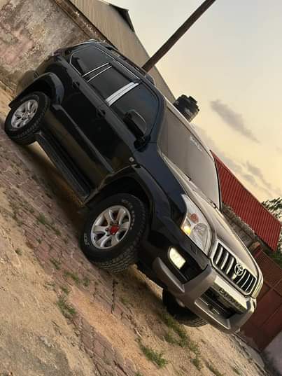 A picture of Price 40 Million LandCruiser Prado 120 DM Engine 1kd Fuel