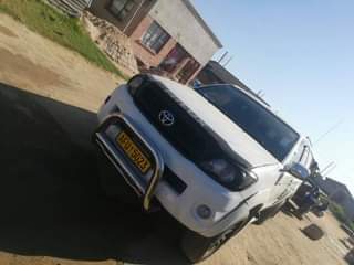 used toyota hilux