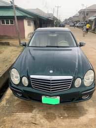 A picture of Urgent distress sale Mercedes Benz 4matic E350 W211 2005 Condition