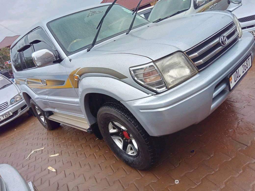A picture of Tz land cruiser