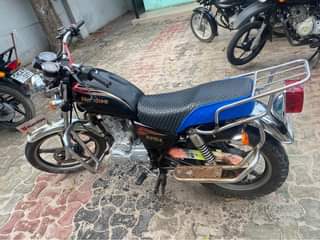 A picture of Haojue inauzwa aina kipengele chochote Bei 1550000 0620216607 whastap 0787529128