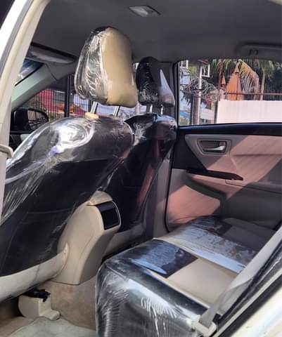 A picture of Entry 2015 Toyota Camry