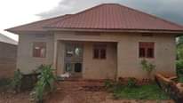 A picture of House on quick sale at lukwanga town wakiso Seated on