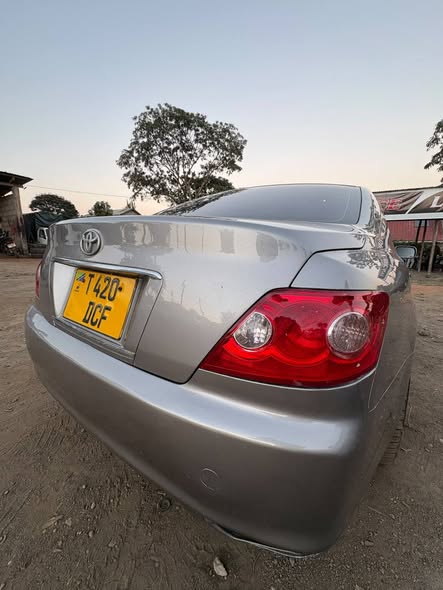 A picture of TOYOTA MARK X