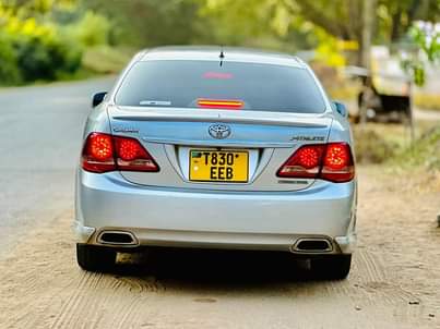 A picture of TOYOTA CROWN NEW MODEL GOOD NEW FOR SELL 27M OR