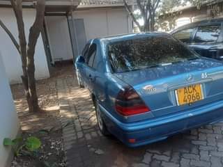 classifieds/cars mercedes