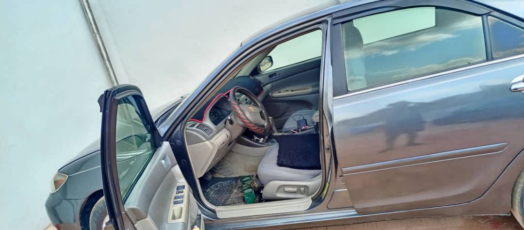 A picture of TOYOTA CAMRY