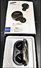 A picture of SAMSUNG TWS 5 0746417124