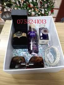 A picture of Gifts and hampers