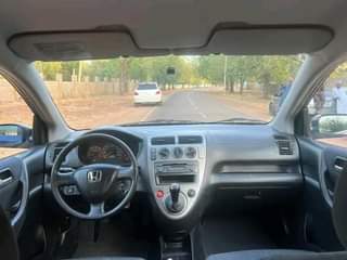 A picture of Honda Civic 2005