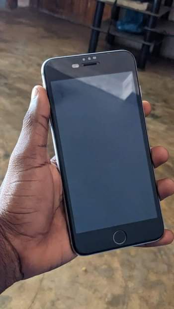 A picture of Iphone 6