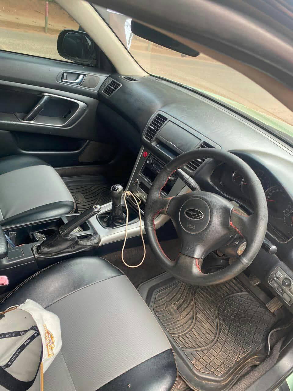 A picture of SUBARU LEGACY UBH