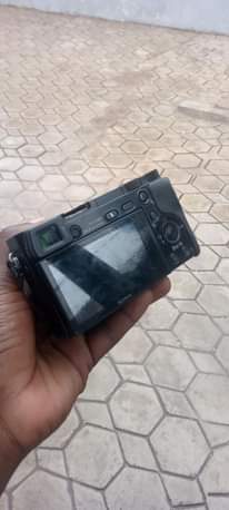 A picture of Camera Sony A6000 megapixels 24