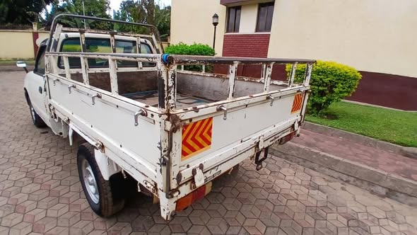 A picture of TOYOTA HILUX