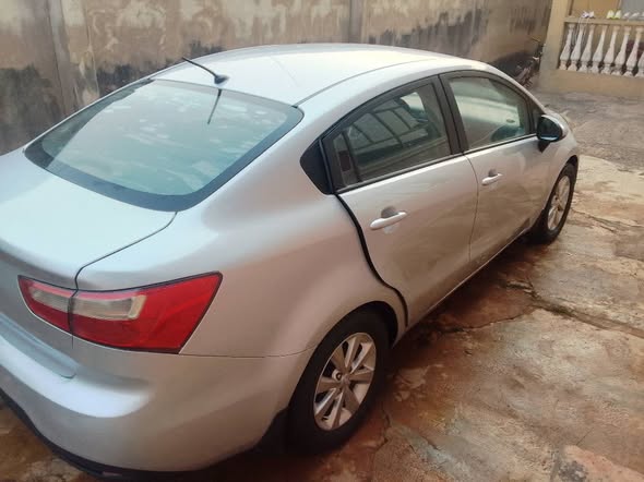 A picture of Unregistered Kia Rio 2012