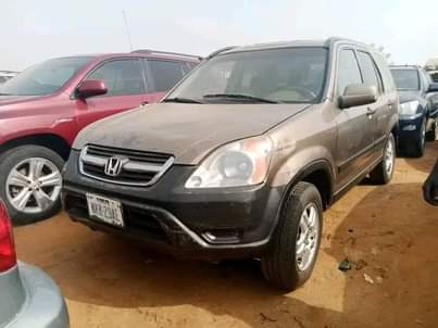 A picture of Honda CR V