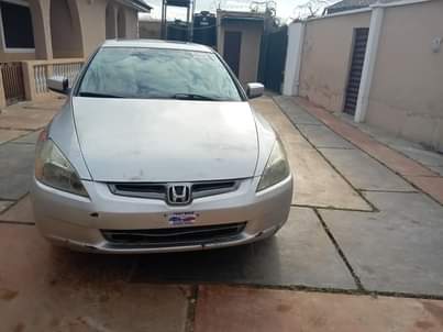 A picture of Honda Accord 2004 Model