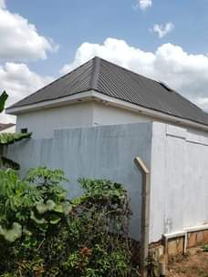 A picture of Family house