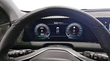 A picture of Nissan Aria 63 kWh EVOLVE llantas de aleacin de 20