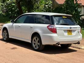 A picture of Subaru legacy B4 20m 2007 model call me on 0756494005