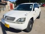 A picture of TOYOTA HARRIER 0716 565650